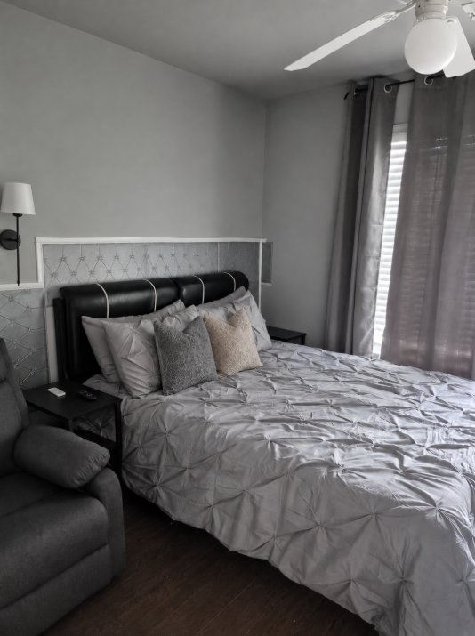 Riverdale House: 1427 Amaryllis Way
