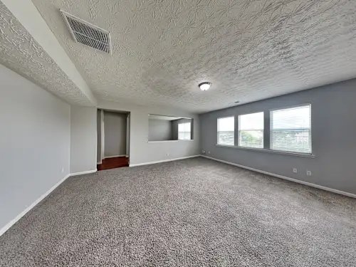 Atlanta House: 6501 Waterford St SW