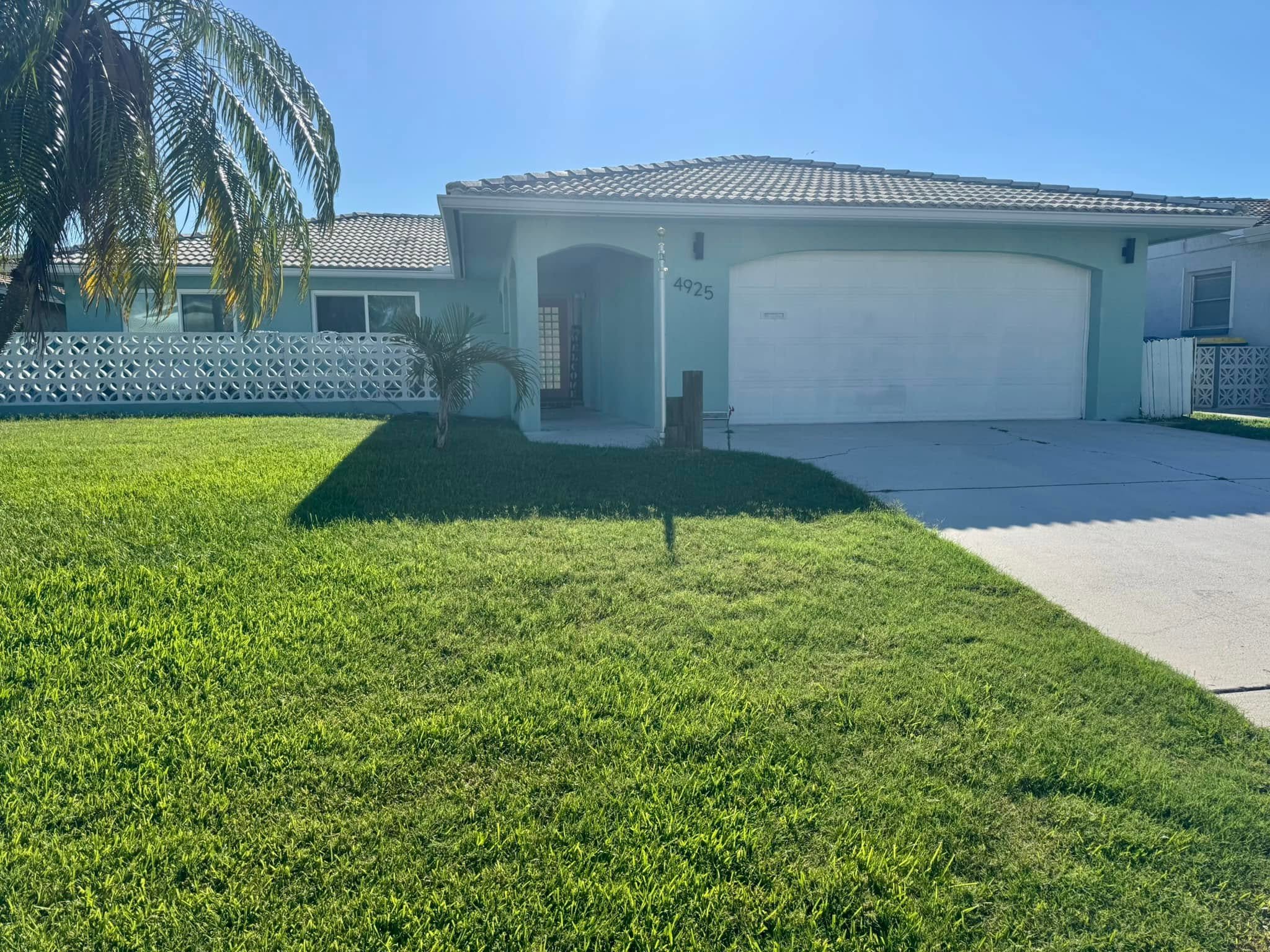 New Port Richey House: 4925 Forecastle Dr