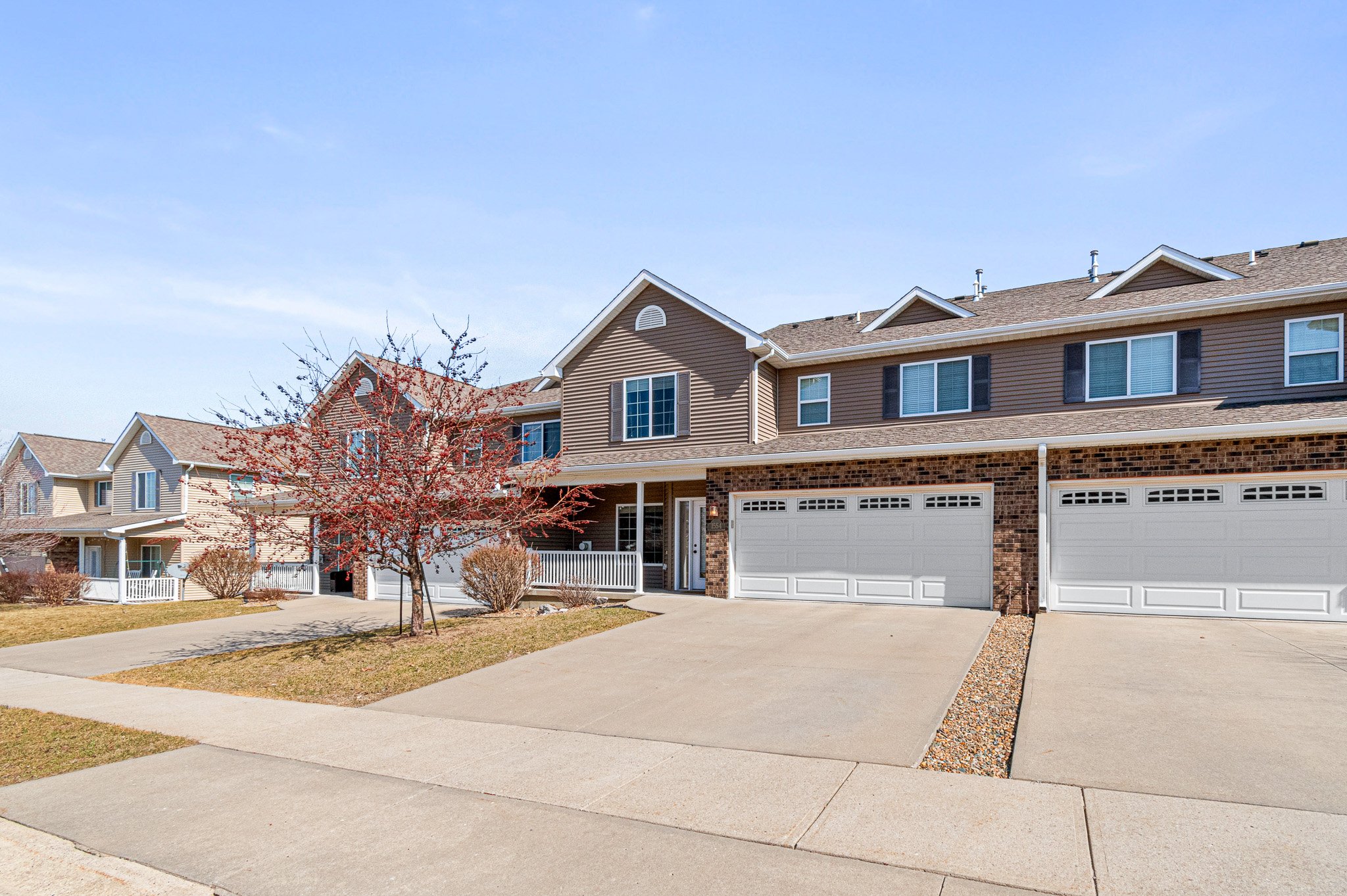 North Liberty Townhome: 1554 Burr Drive