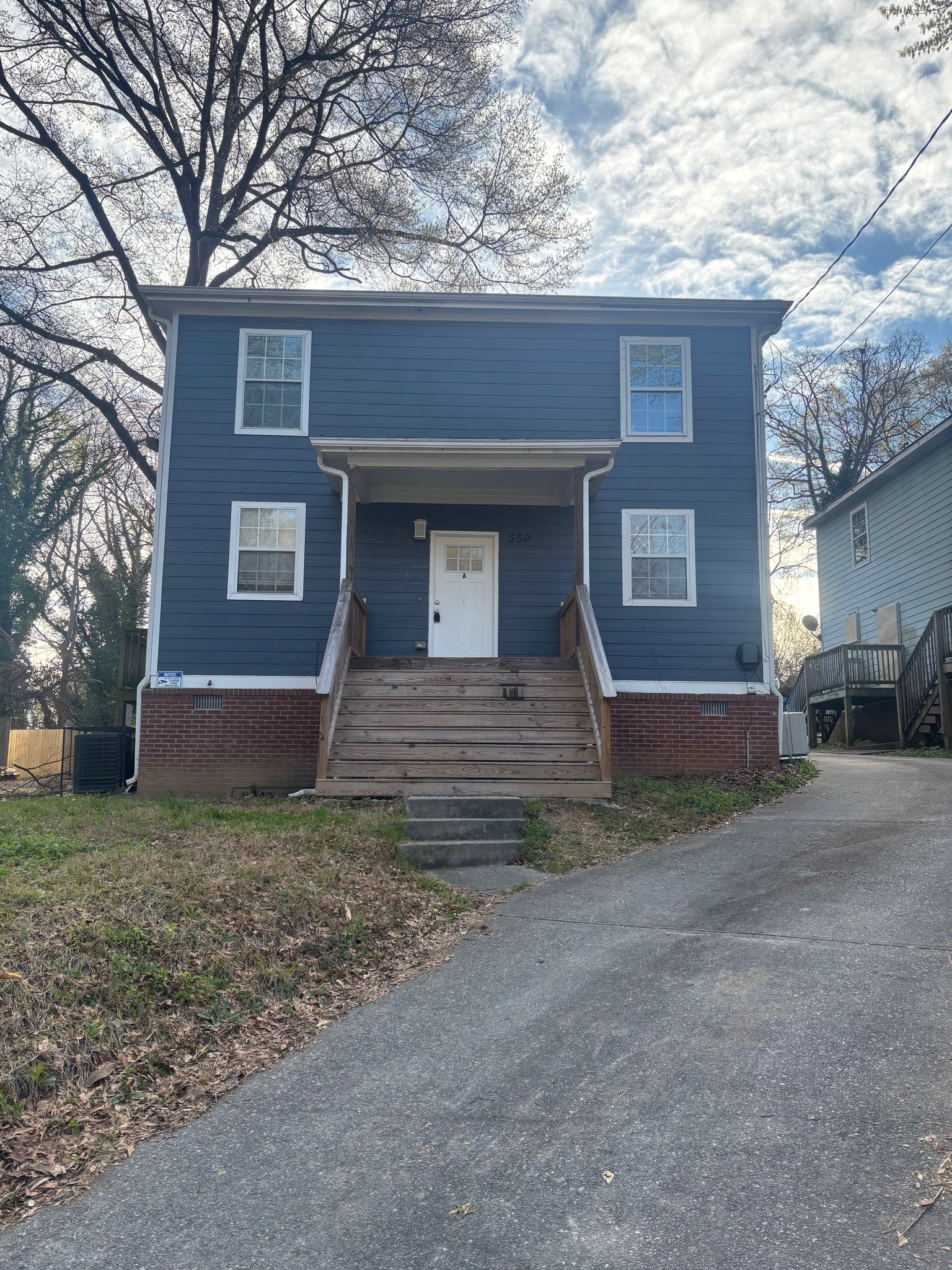 Atlanta Multiplex: 559 Woodlawn Ave. NW (Unit B)