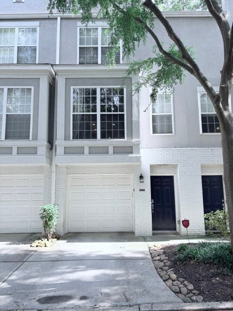 Atlanta Townhome: 1133 Village Ct