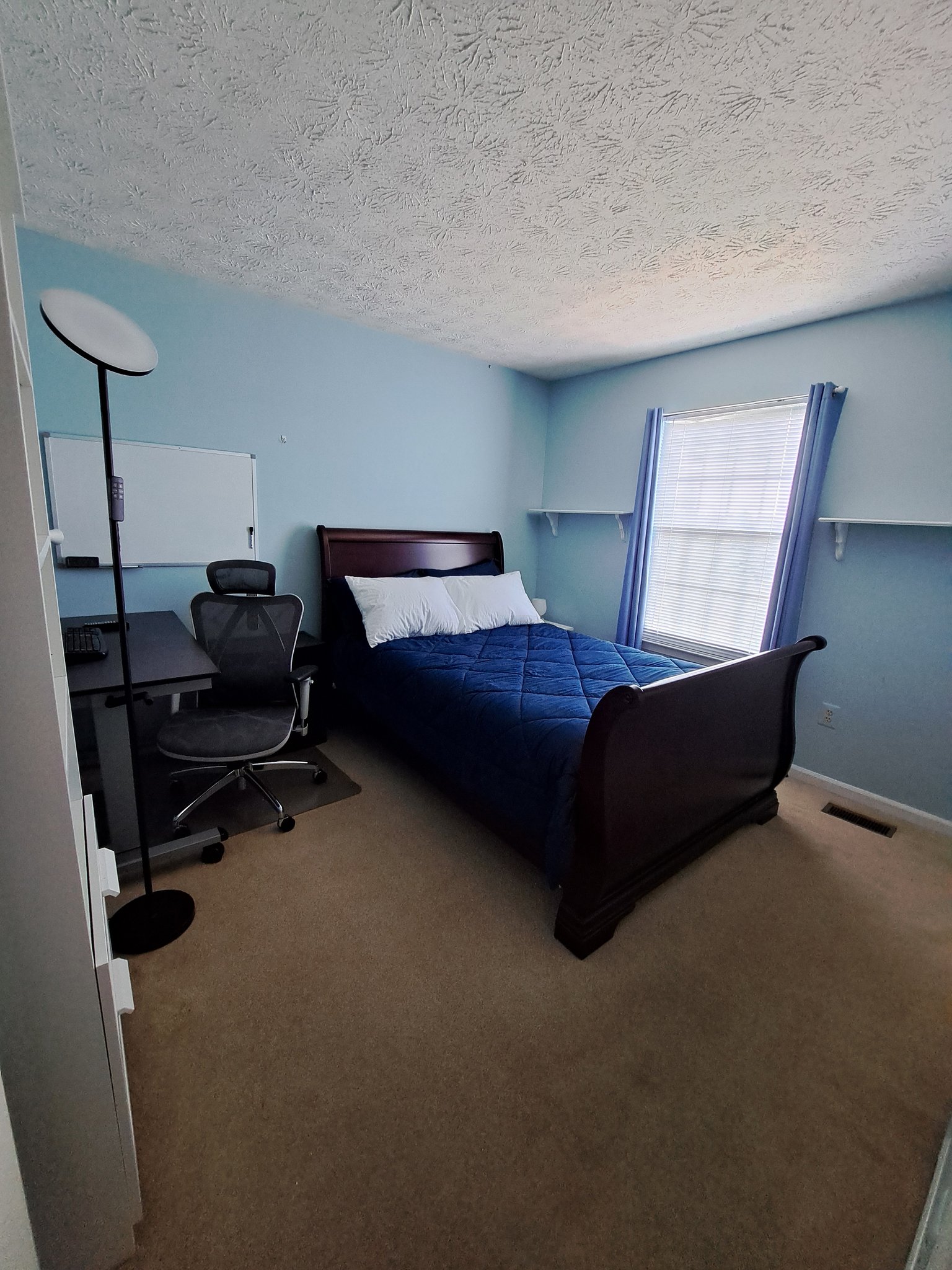 SILVER SPRING Single Room: 2805 SCHUBERT DR