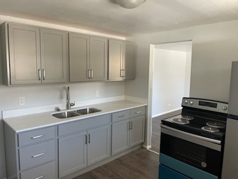 Sandy Apartment: 8606 S 300 E
