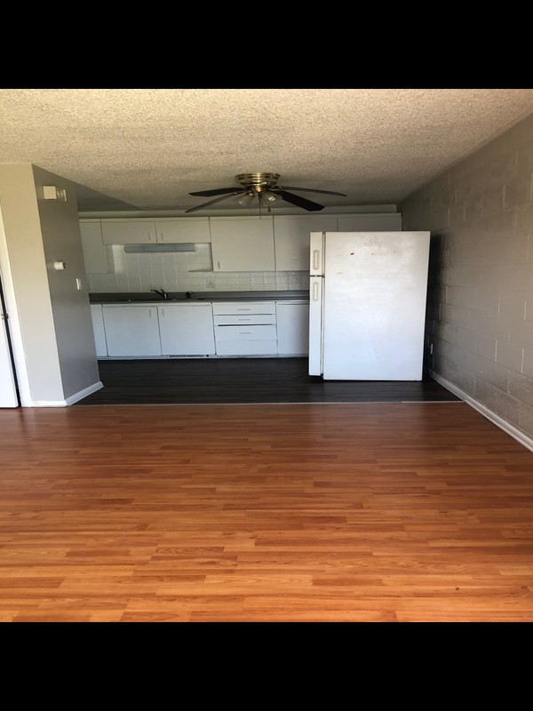 Midvale Multiplex: 793 W Lennox St
