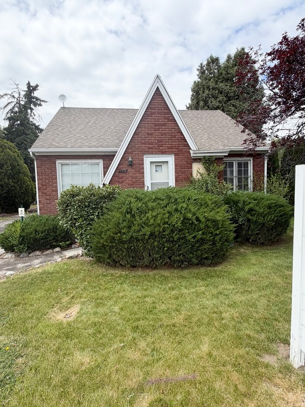Salt Lake City House: 4910 S 900 E