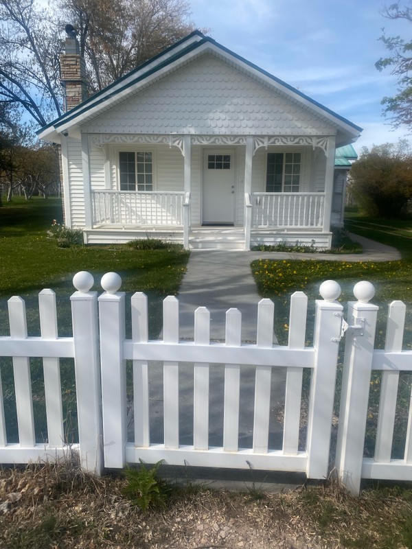 Fish Haven House: 2715 Highway 89