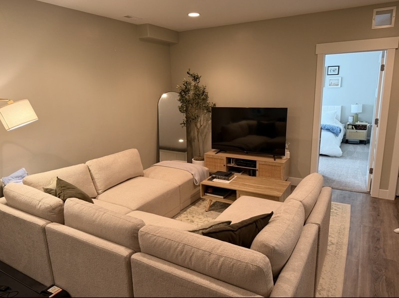 Herriman Multiplex: 14628 S Sky Bird Dr Bsmt
