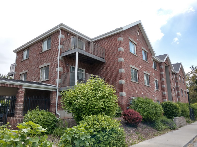 Salt Lake City Condo: 325 W. 700 N.
