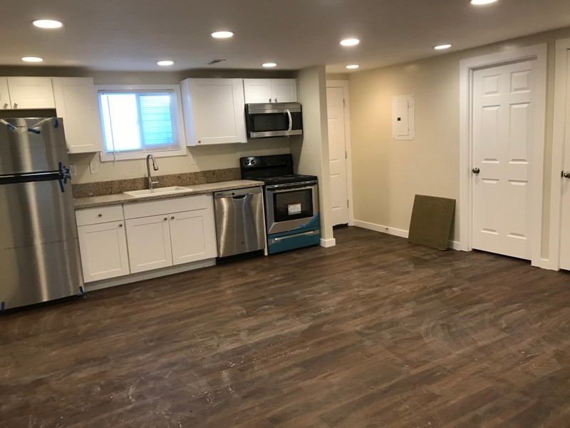 Murray Townhome: 647 E Quail Trail Ln