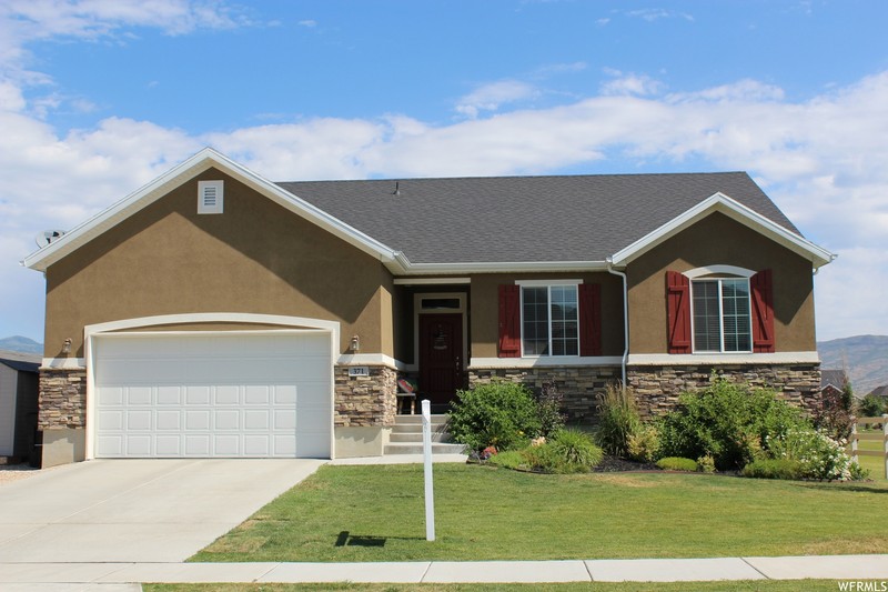 Heber City House: 371 E 2200 S