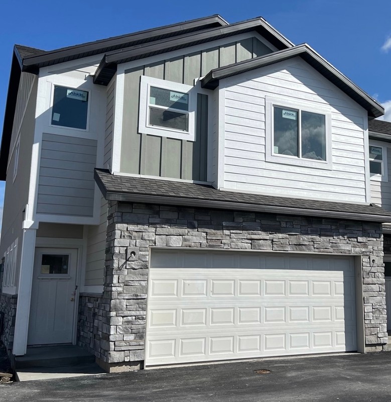 Morgan Townhome: 294 N 100 W