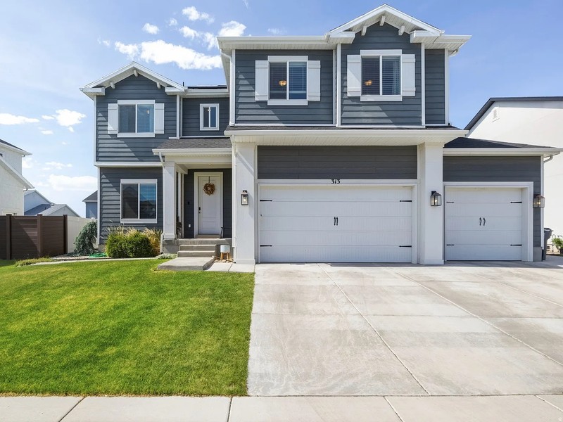Vineyard Multiplex: 313 E 170 N