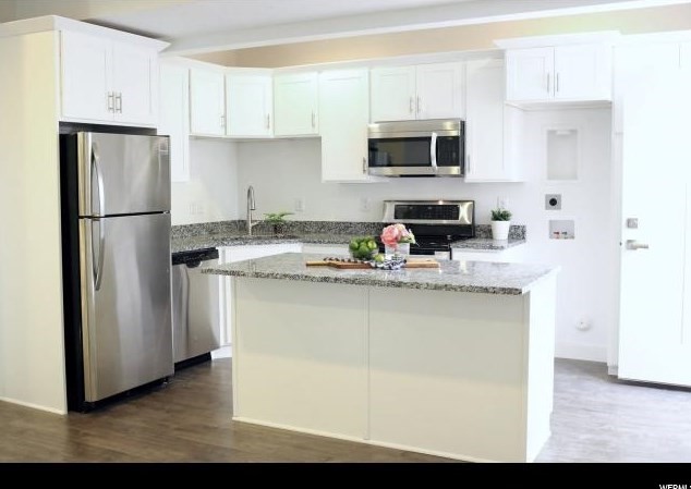 Riverton Multiplex: 3890 W Young Lucerne Cir