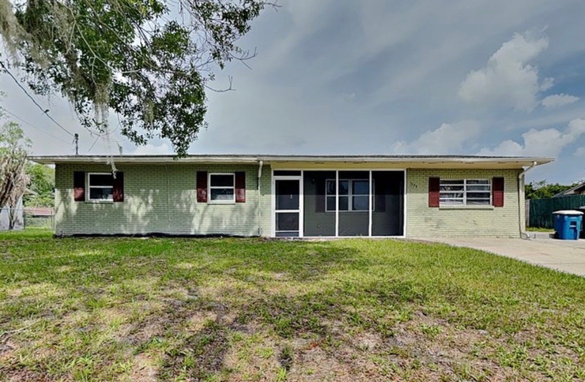 Bartow House: 1175 Luke Ave