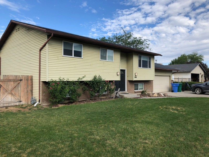 Orem House: 1865 Ribbonwood Dr