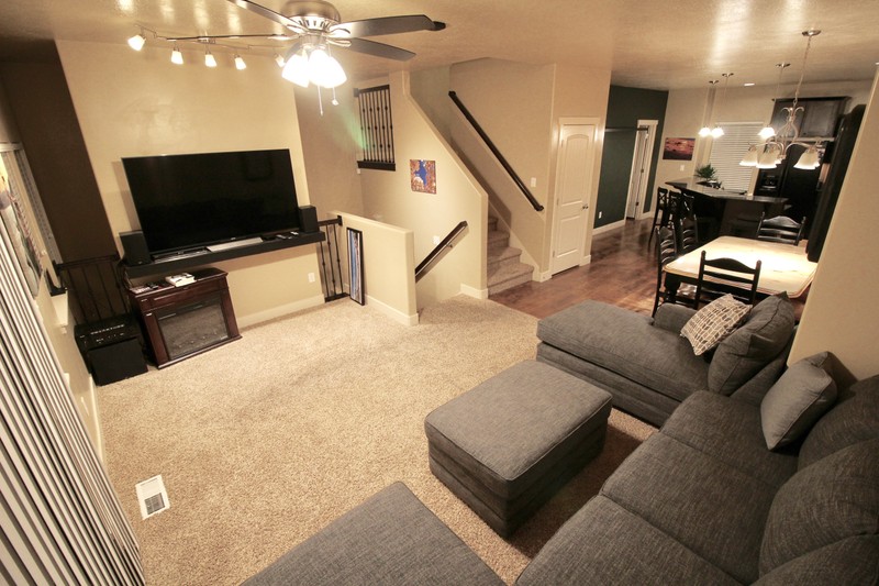 Salt Lake City Single Room: 3734 S Prairiewood Dr