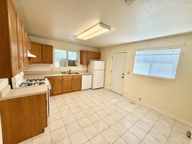 American Fork Apartment: 180 N 200 W