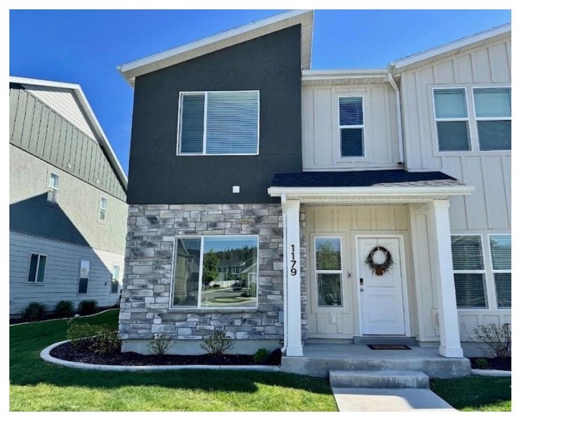 Logan Townhome: 1179 W 1870 S