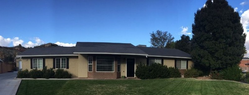 St George House: 1743 W Green Valley Ln