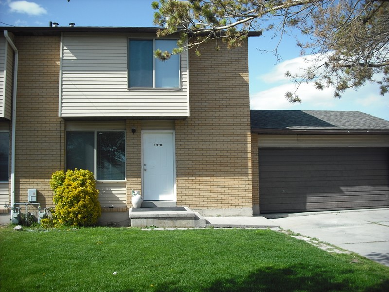 Salt Lake City Townhome: 1378 W 6235 S
