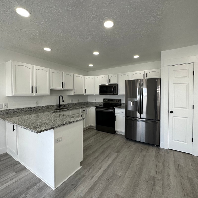 Provo Townhome: 1212 S 1410 E