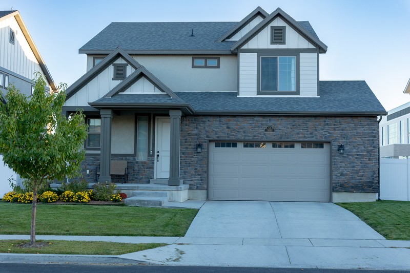 Lehi House: 3011 W 2400 N