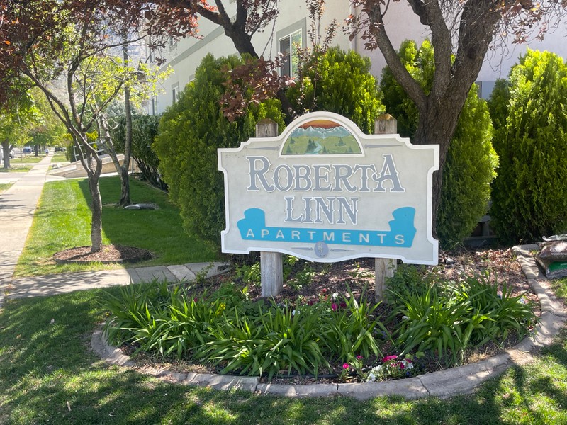 Provo Apartment: 476 N 300 E