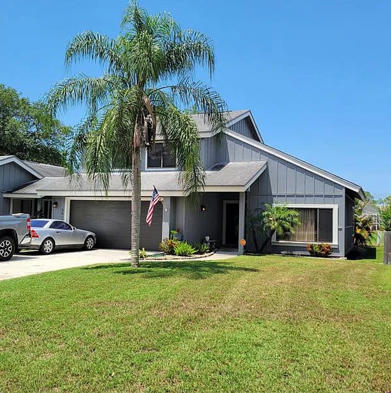 Sarasota House: 3918 Shady Glen Ln