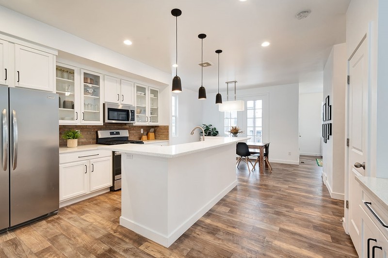 South Jordan Townhome: 5321 W Bowstring Way