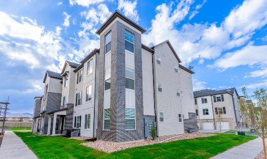 Riverton Single Room: 4716 W Grady Ln