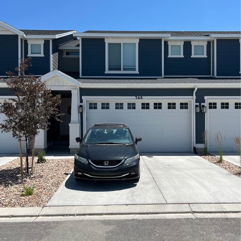 Saratoga Springs Single Room: 368 N Passage Ct