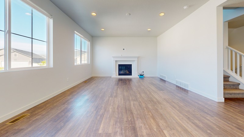 Eagle Mountain House: 6154 N Black Rock Hl