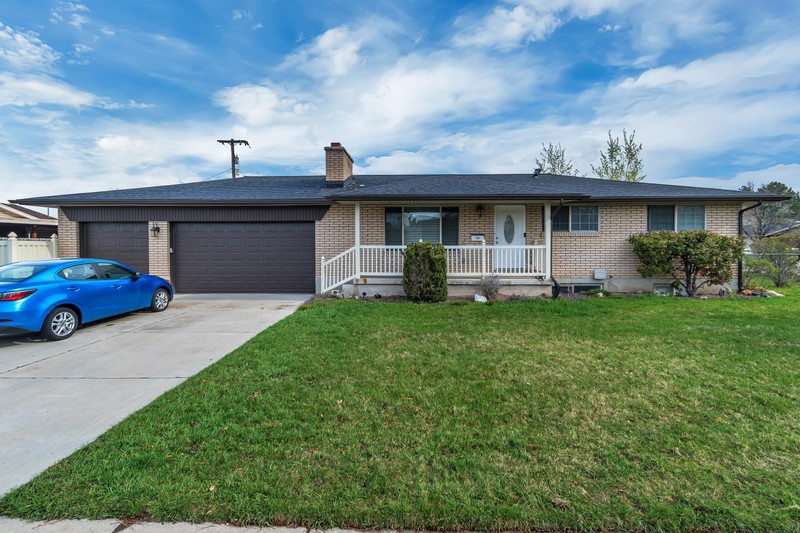 Midvale Multiplex: 485 E Rena Ave