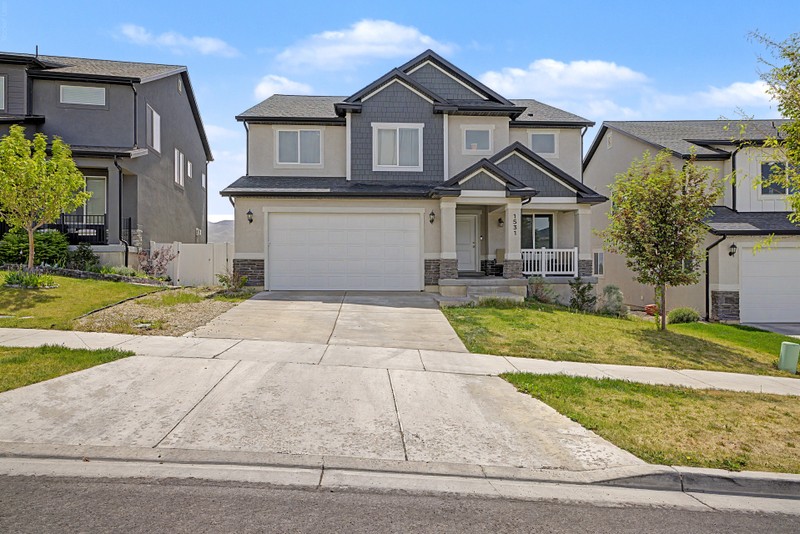 Saratoga Springs House: 1531 W Stone Gate Dr