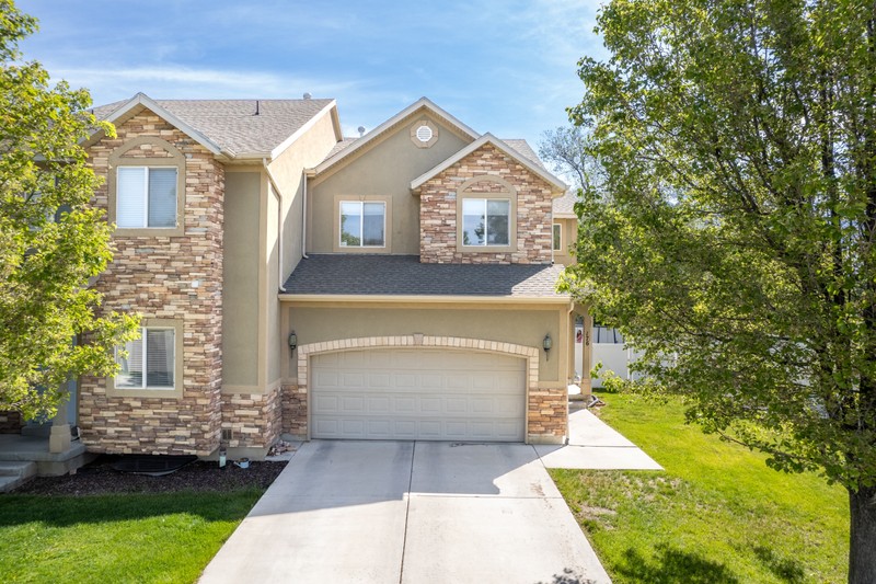 American Fork House: 176 N 570 E