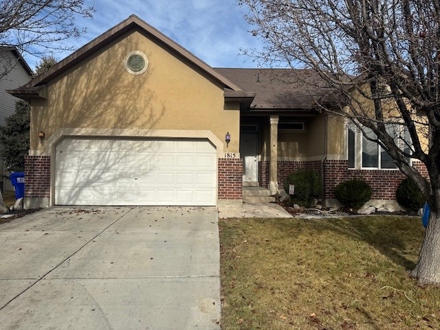 Eagle Mountain House: 1815 E Independence Way