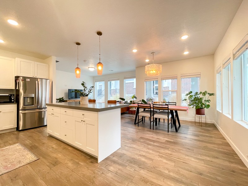 Layton Townhome: 348 W 50 N