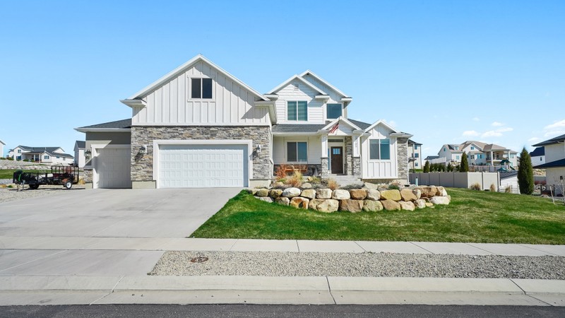 Eagle Mountain Multiplex: 2795 E Lakeside Dr