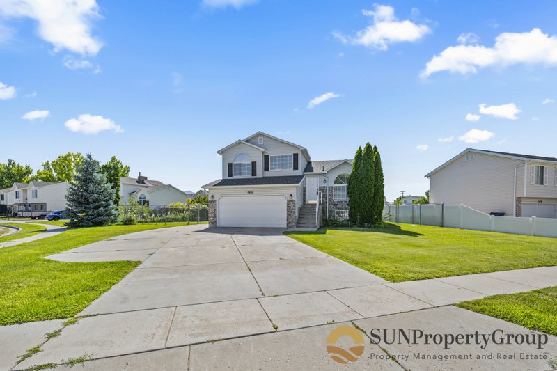 Roy House: 5458 S 4250 W