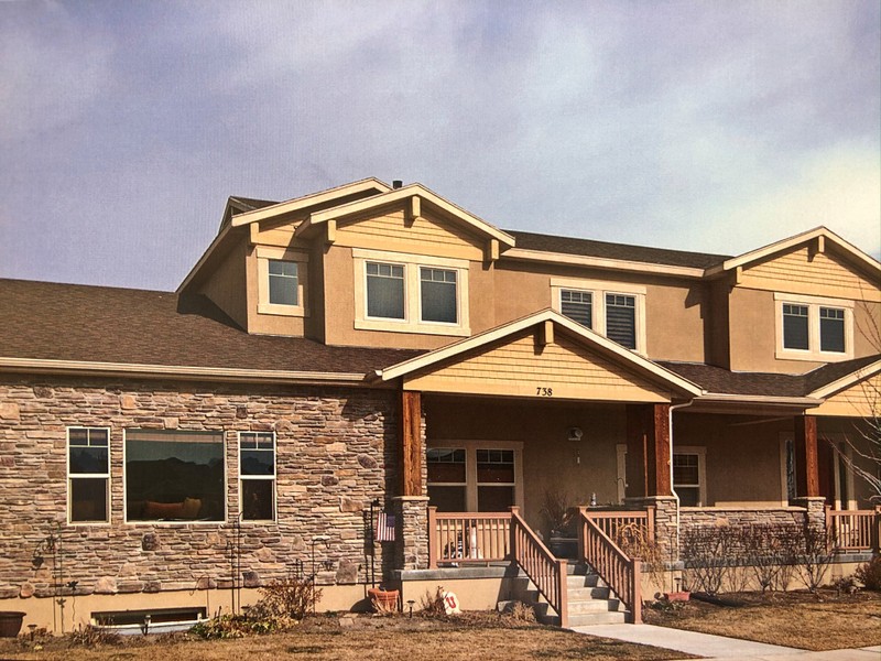 South Jordan Townhome: 738 W Mystic Creek Way