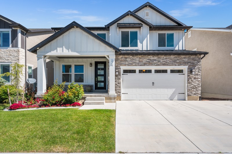 Bluffdale House: 974 W Rutledge Rd