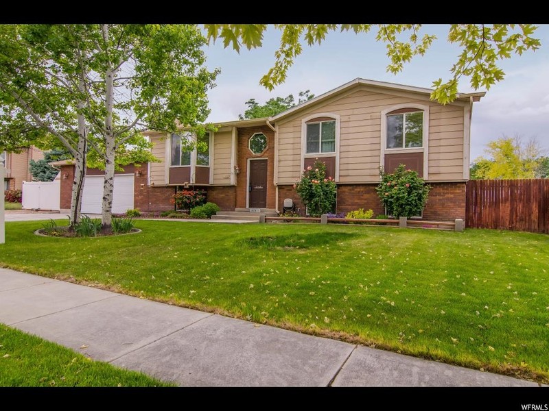 West Jordan Single Room: 3916 W 7965 S