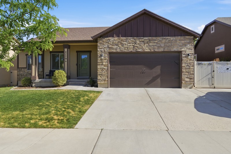 Herriman House: 4779 W Plainfield Rd