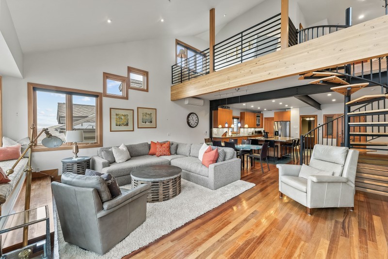 Park City House: 265 Ontario Ave