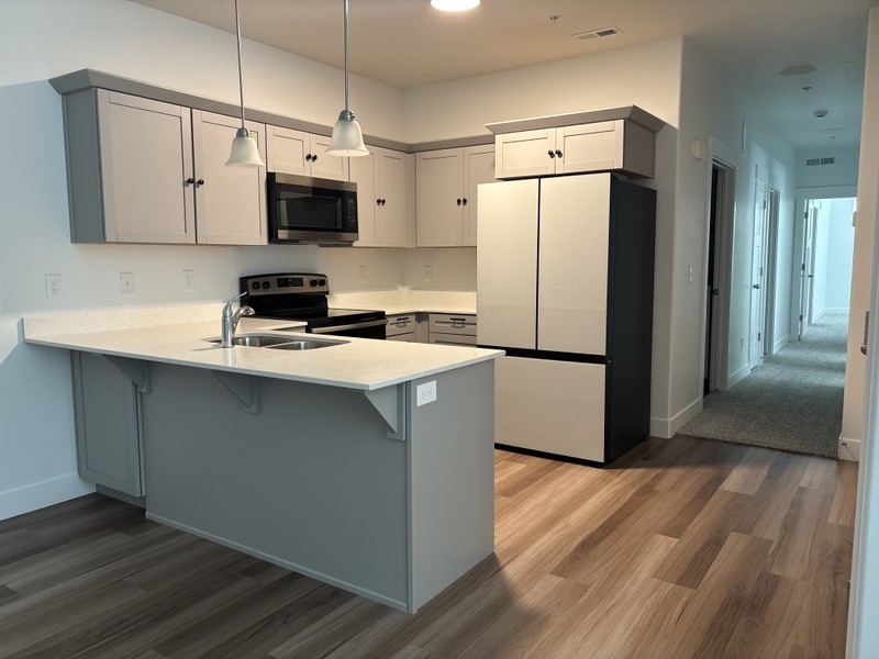 Riverton Condo: 13483 S Commodus Dr