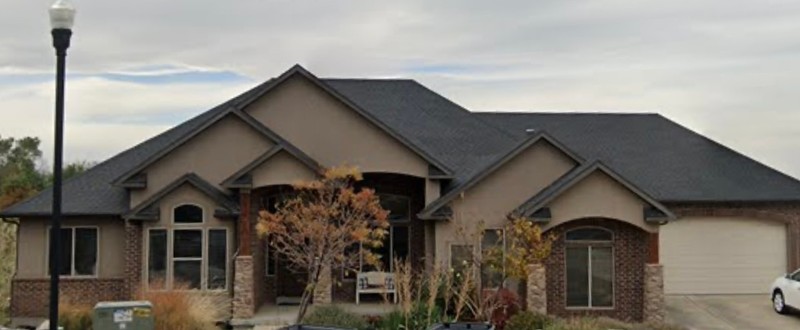 North Salt Lake House: 581 Oakview Ct
