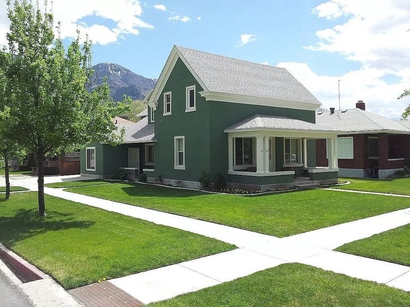 Provo House: 392 N 200 E