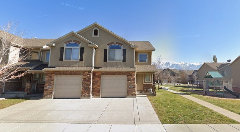 Layton Condo: 2080 Evans Cove Loop