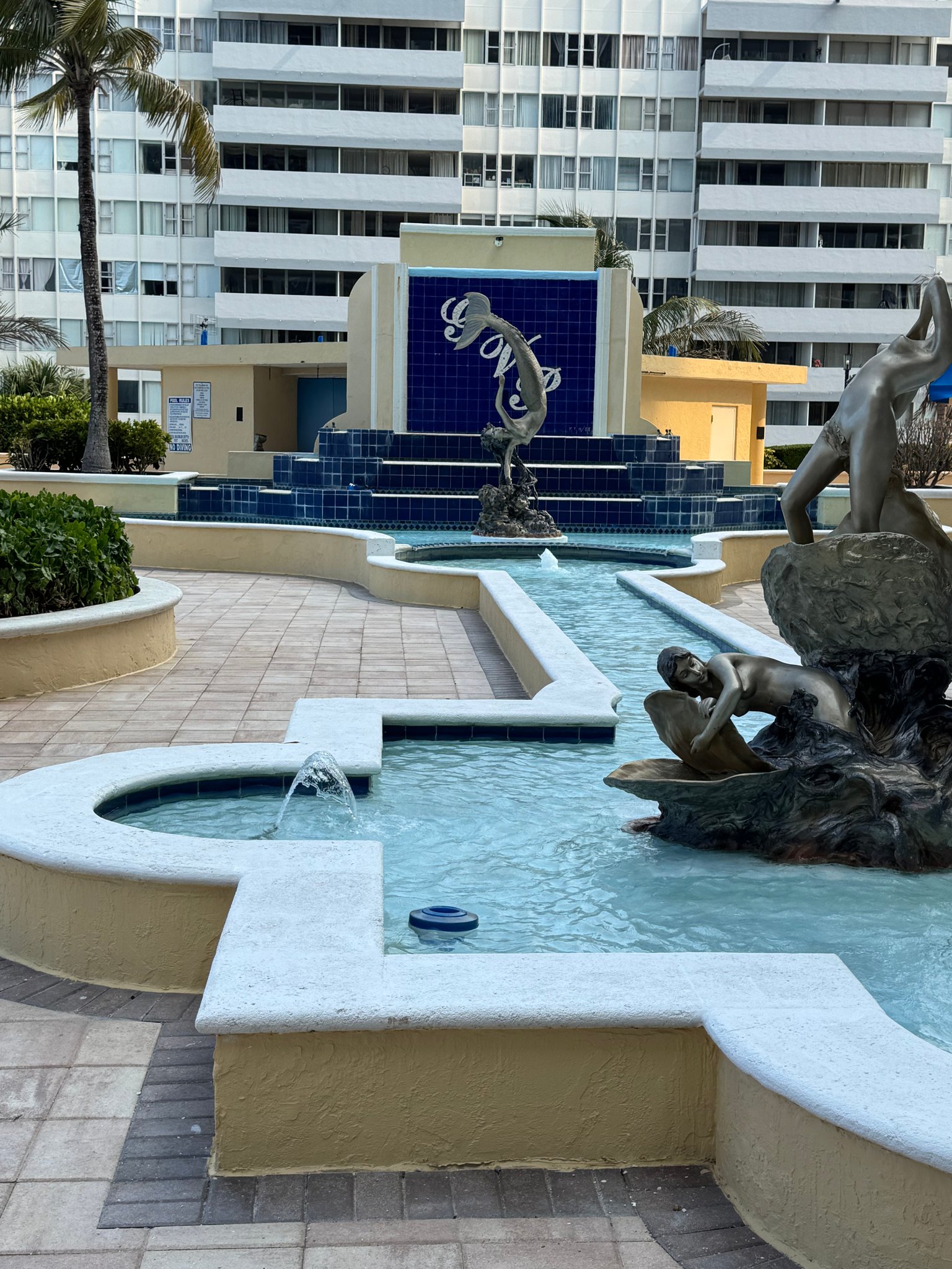 Miami Condo: 7601 E Treasure Dr
